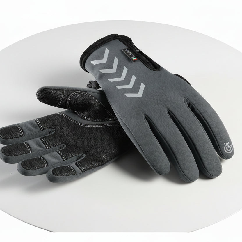 Main Product Image: Season Prestige Gender-Neutral Waterproof Thermal Cycling Accessory in Elite Black