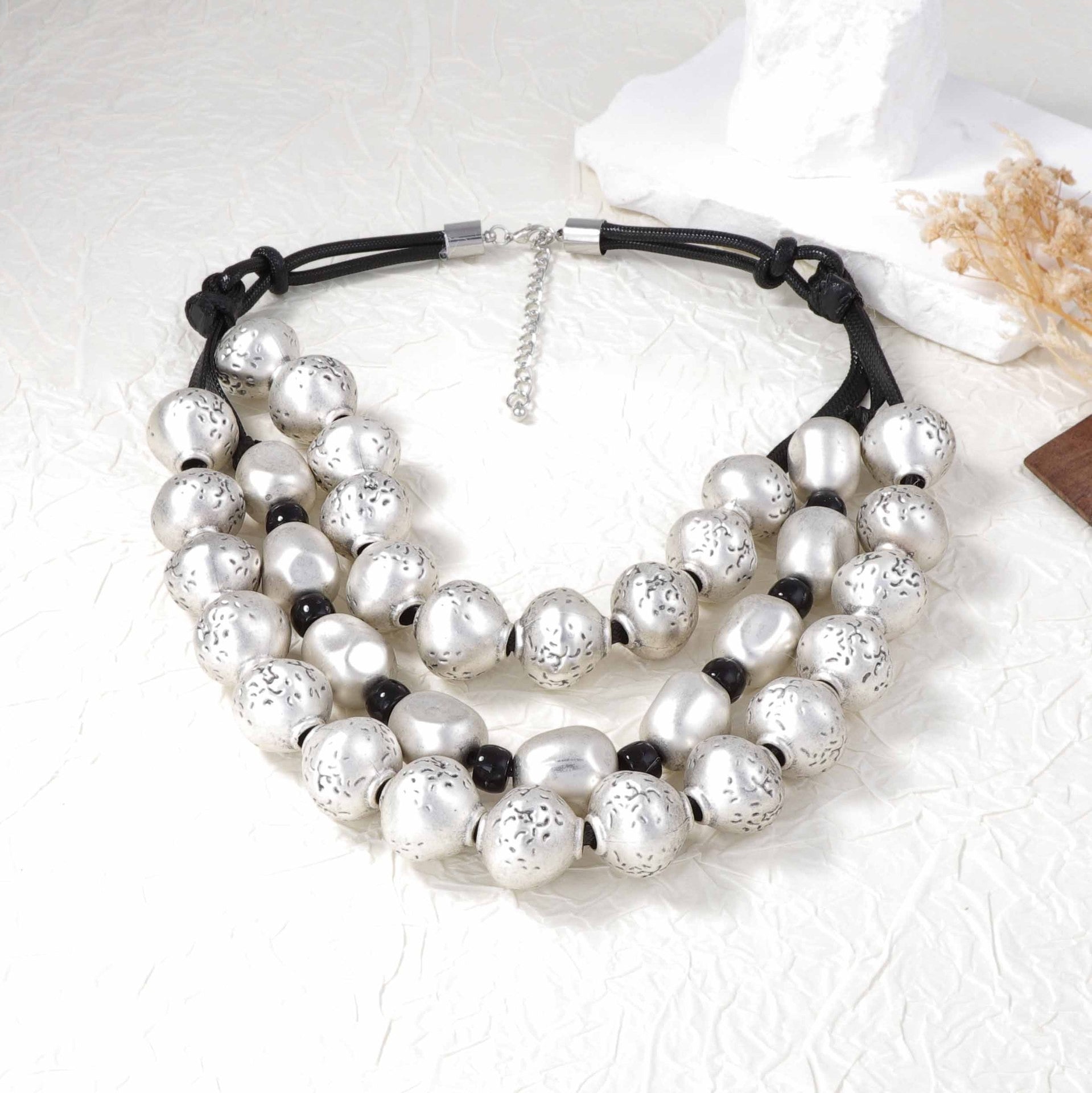 Silver Variant: Retro trendy silver bead three-layer necklace, geometric circular design in lightweight resin.