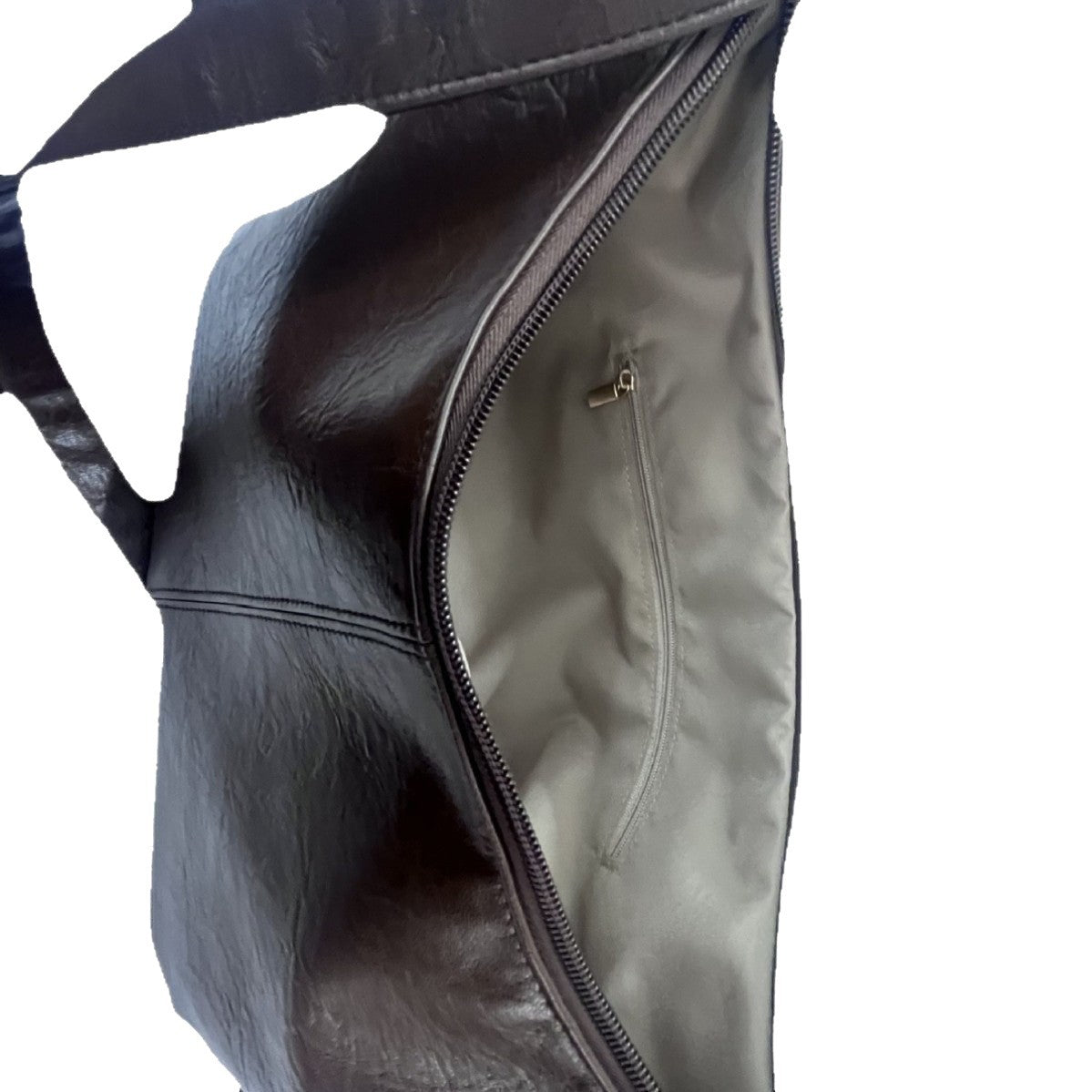 The Urban Messenger | Large Minimalist Crossbody