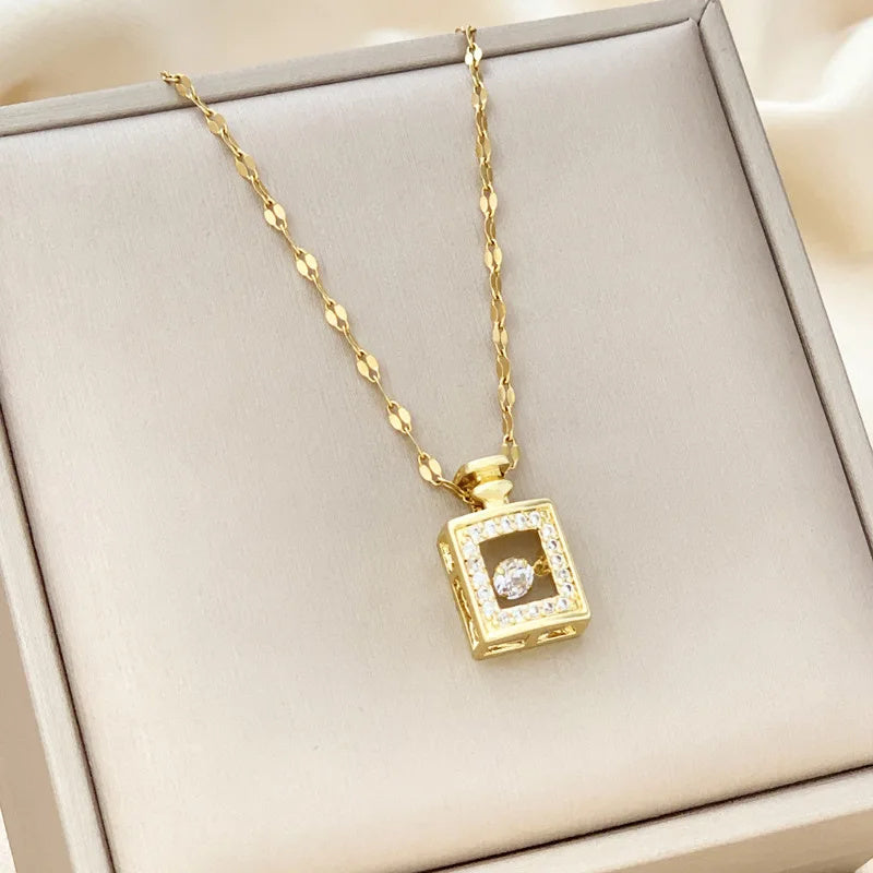 Luxury Female Necklace Charm Jewelry  Fashion Jewelry Woman Season Prestige