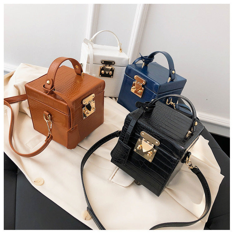 womens box Personality All-match Shoulder Bag