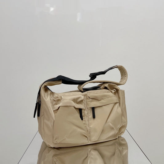 Seasonprestige Crossbody Bag Simple Sports Style