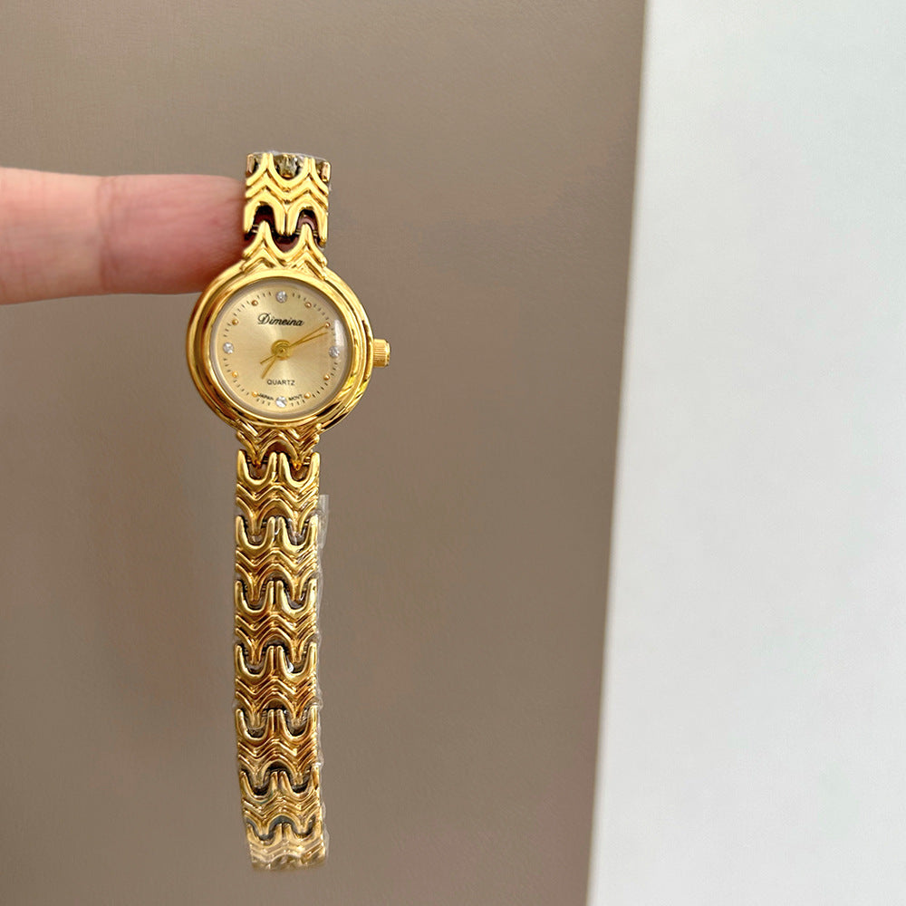 Season Prestige Women’s Refined Preppy Watch