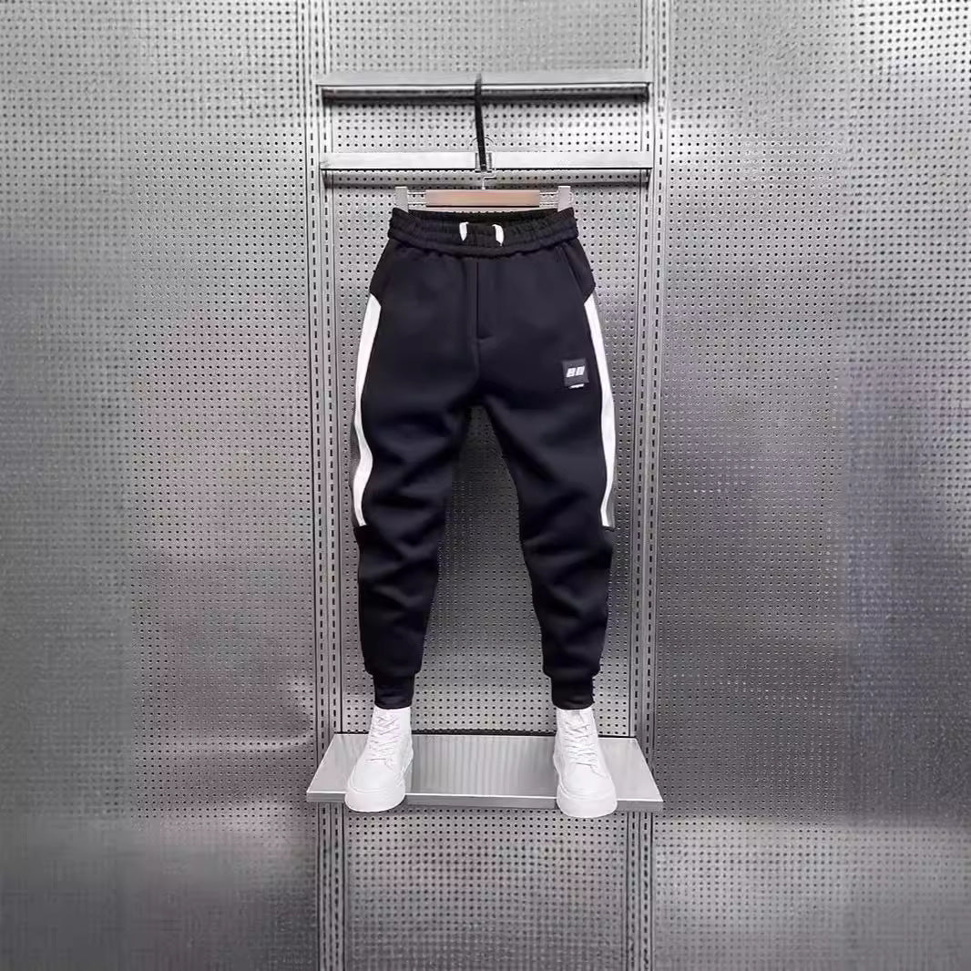 Urban Cropped Jogger - Black