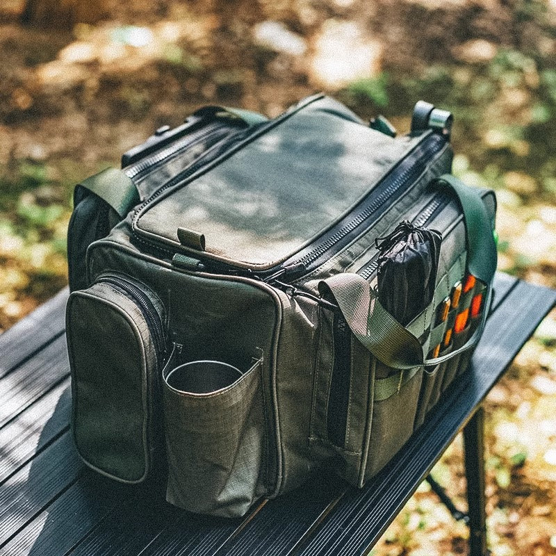 "Adventure Essentials Pack" Outdoor camping picnic bag Season Prestige