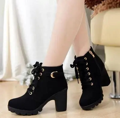 Season Prestige Thick Heeled Women's Boots | Winter Fashion Essential