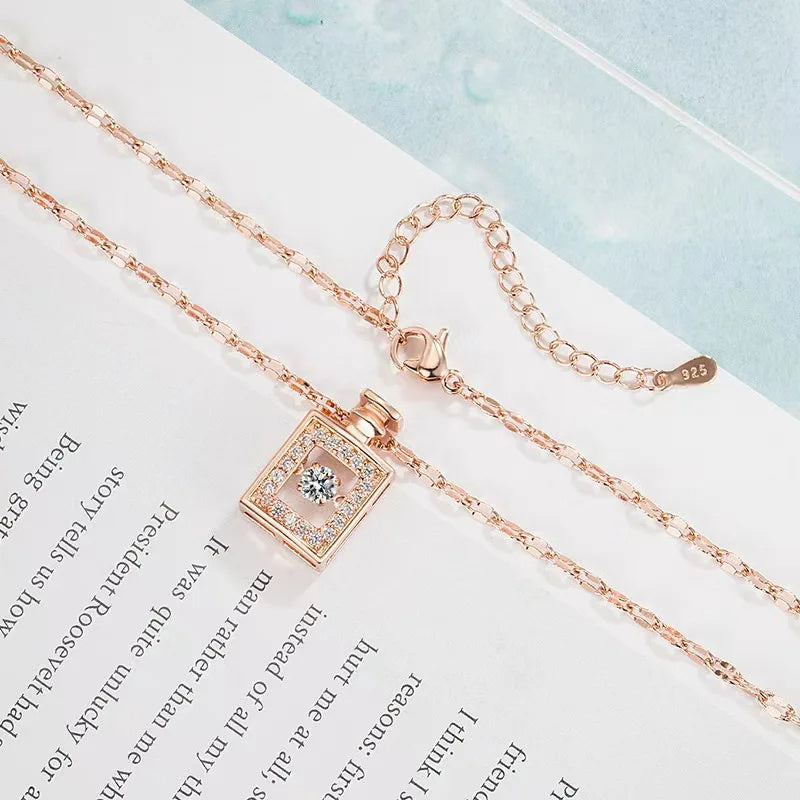 Luxury Female Necklace Charm Jewelry  Fashion Jewelry Woman Season Prestige