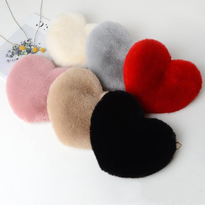 Women Plush Chain Shoulder Love Shaped party Bag Season Prestige