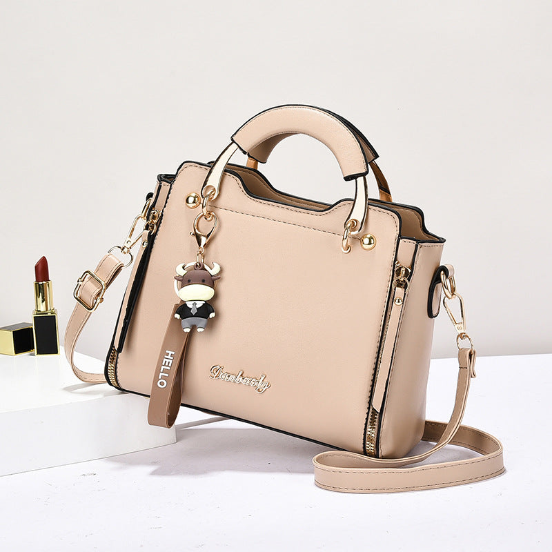 Chic Sophisticated Crossbody Bag | Signature Lady | Season Prestige