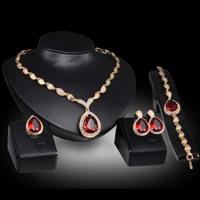 Gold Bridal Jewelry Set Season Prestige