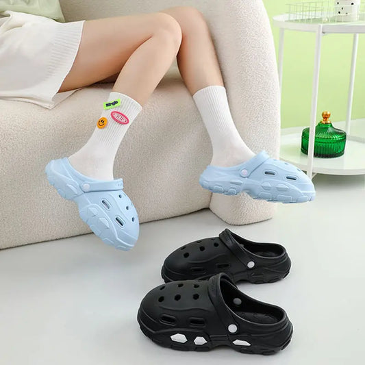 Season Prestige Garden Clogs Sandals: Stylish Comfort