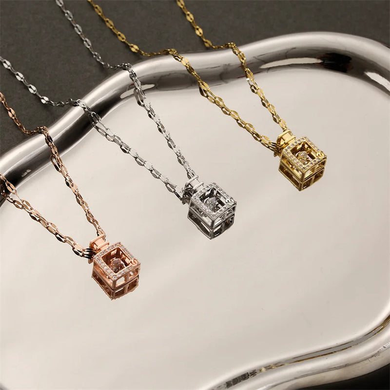 Luxury Female Necklace Charm Jewelry  Fashion Jewelry Woman Season Prestige