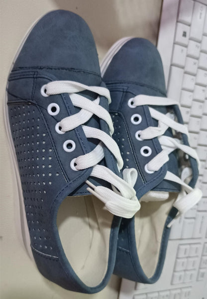 Breathable Platform Sneakers Meddle Heel Pointed Toe Air Mesh Shoe women