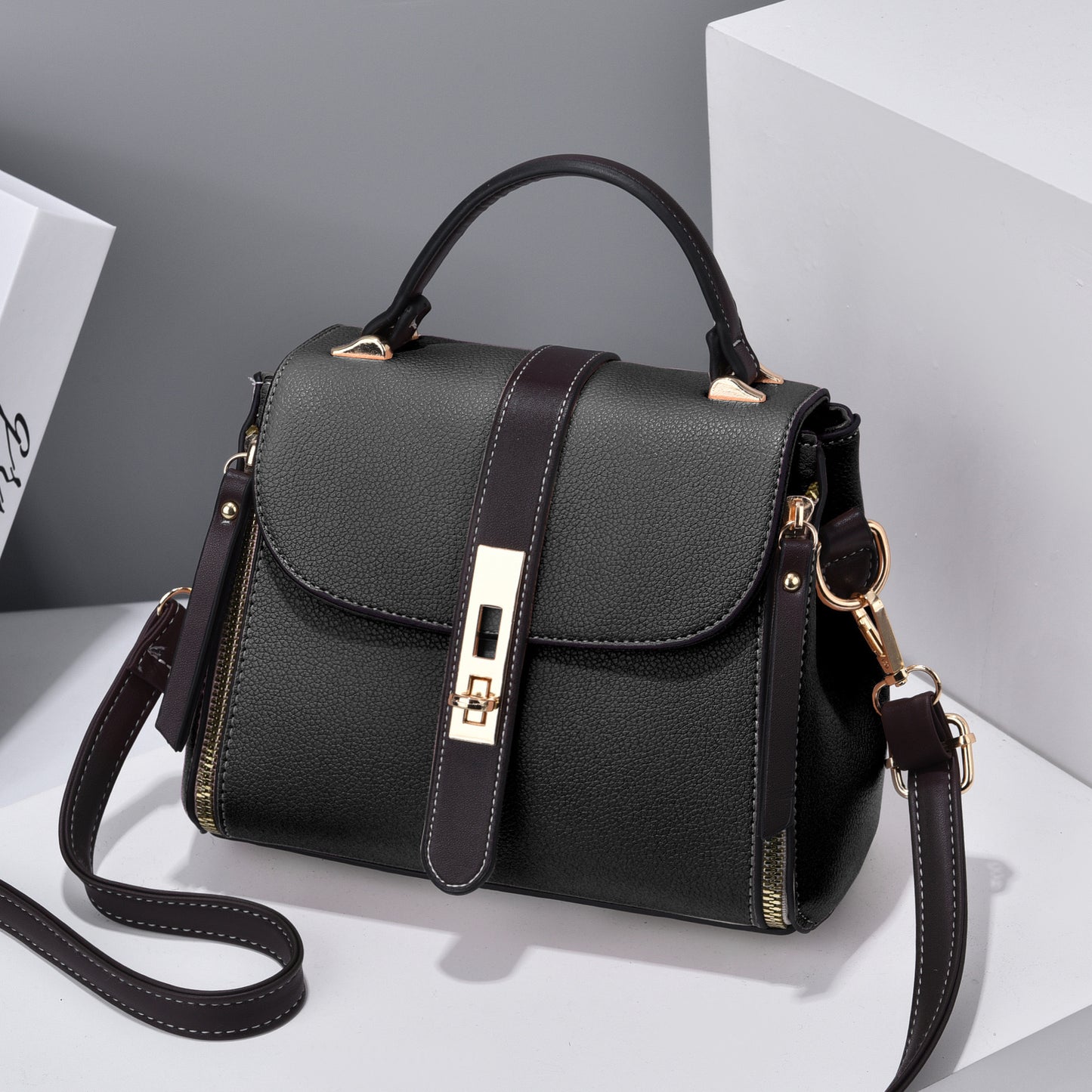 Chic All-Matching Bucket Messenger Bag Women's