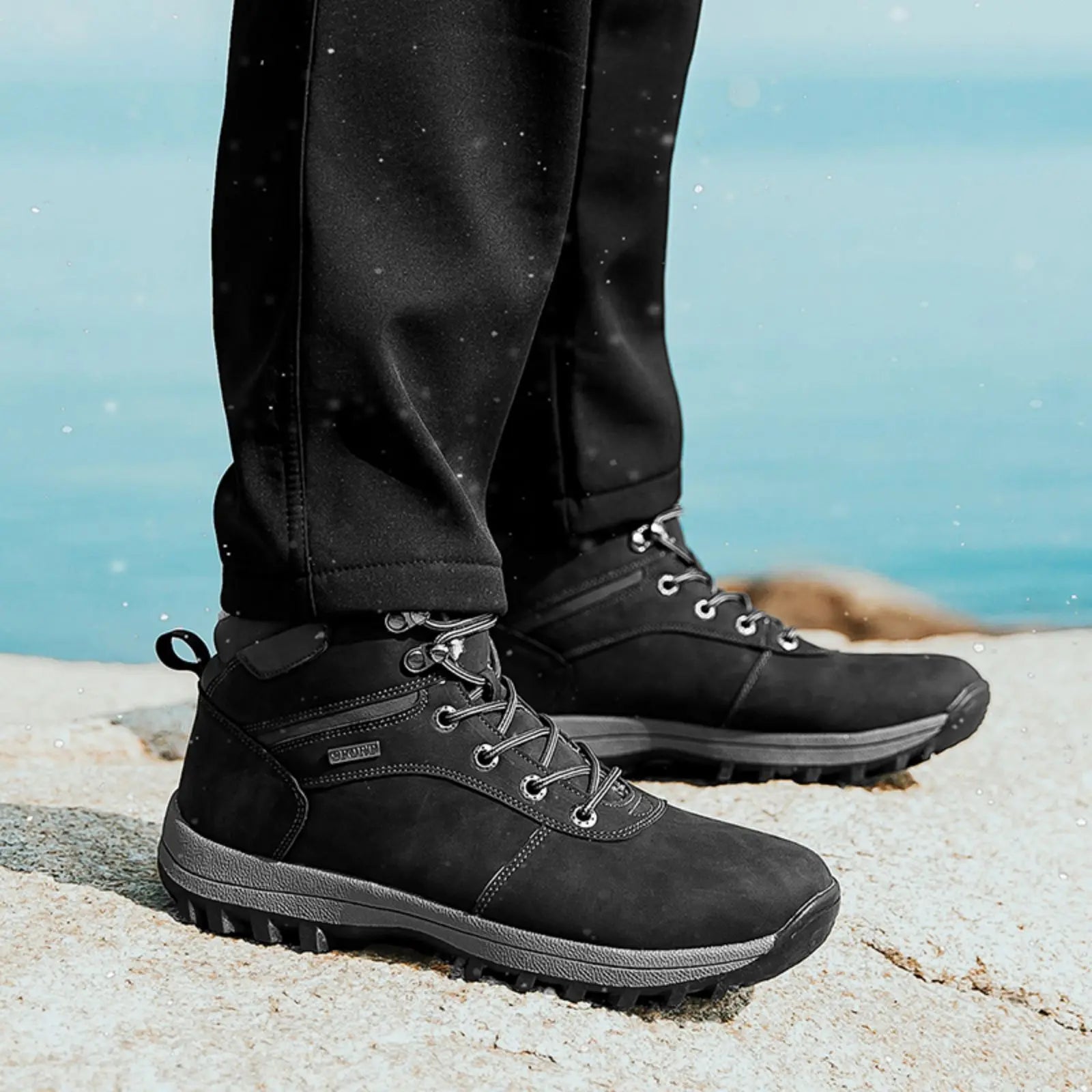 Men's Hiking Shoes, Winter Outdoor Snow Boots, Waterproof Non-slip Sole Warm Short Velvet boots