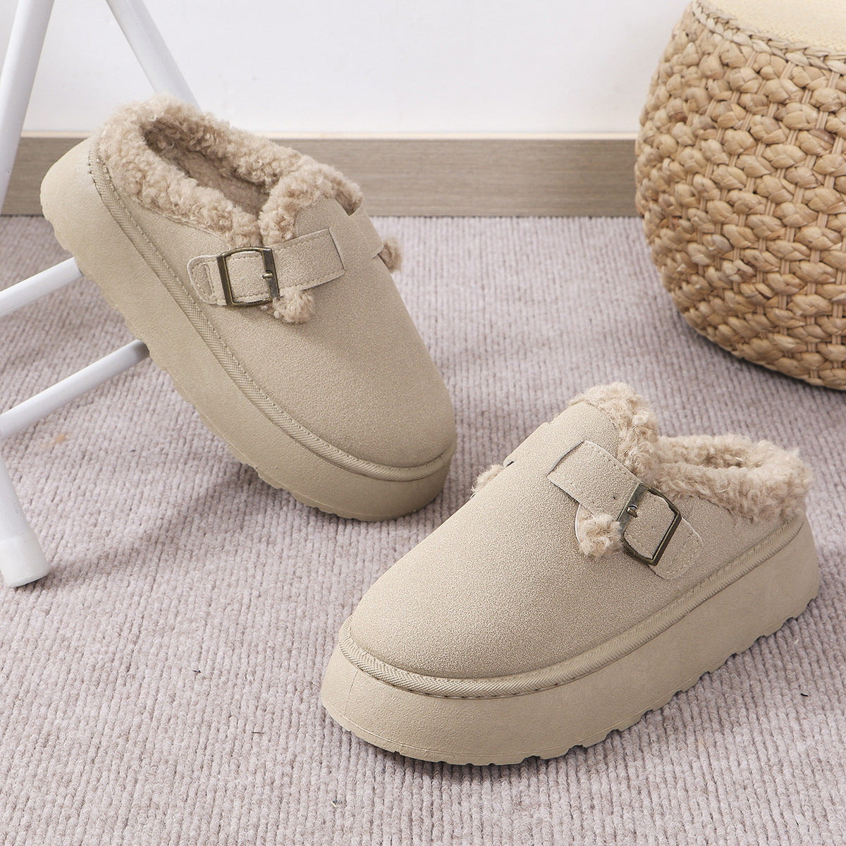 Thick-soled Plush Buckle Winter Indoor And Outdoor Slippers Womens