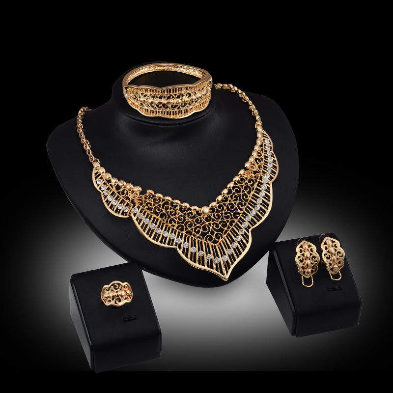 Gold Bridal Jewelry Set Season Prestige