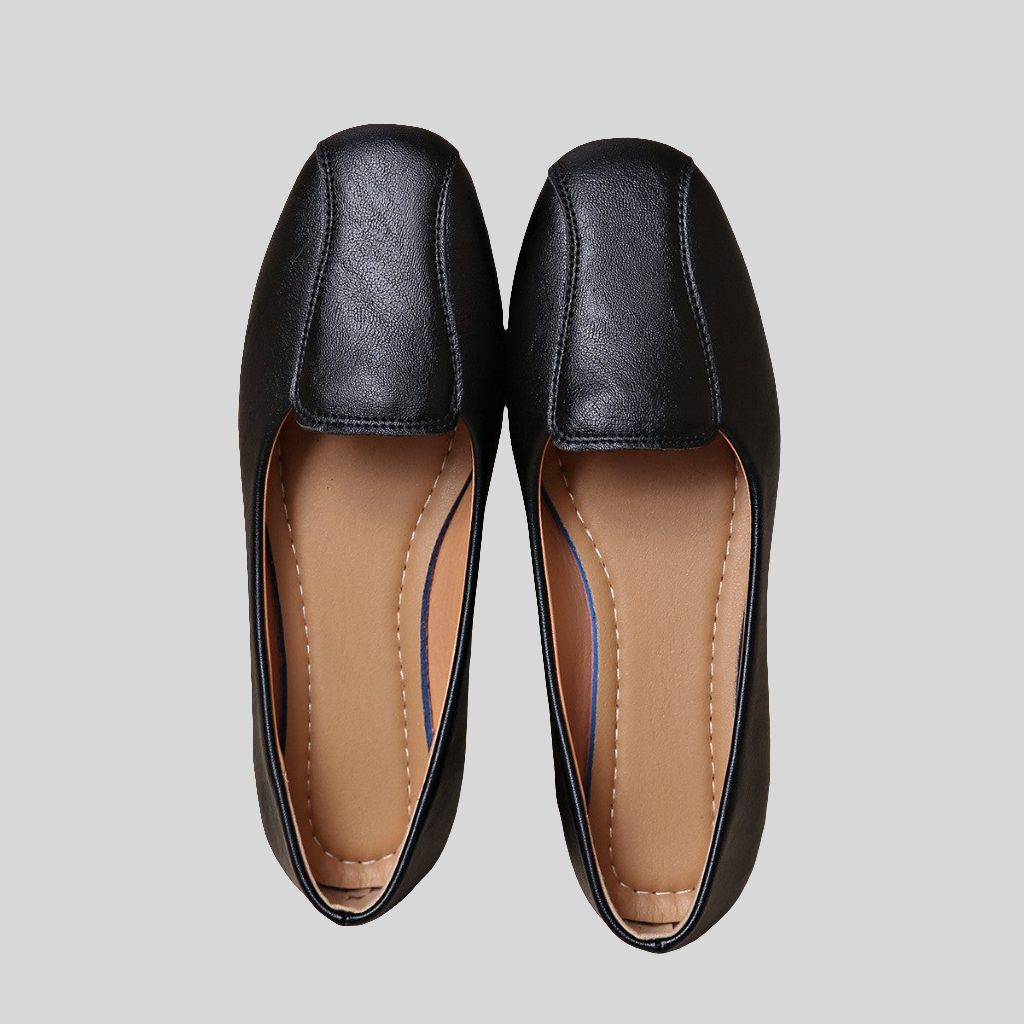 Black first-layer cowhide minimalist slides with belt detail