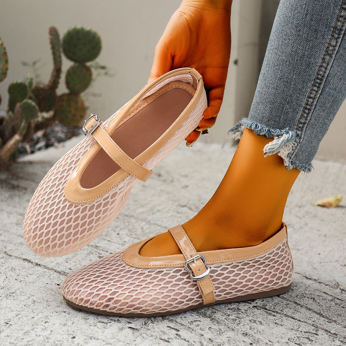 The Season Prestige Mesh Mary Jane.