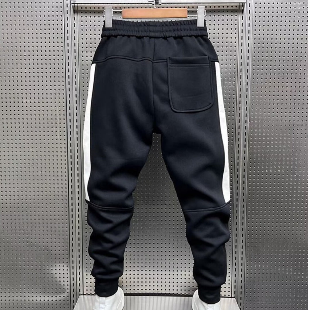 Urban Cropped Jogger - Black