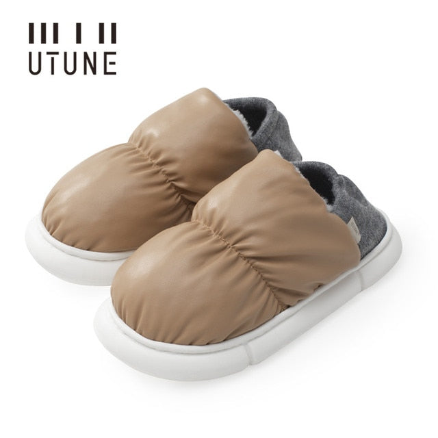 Toast Winter Unisex Slippers Season Prestige