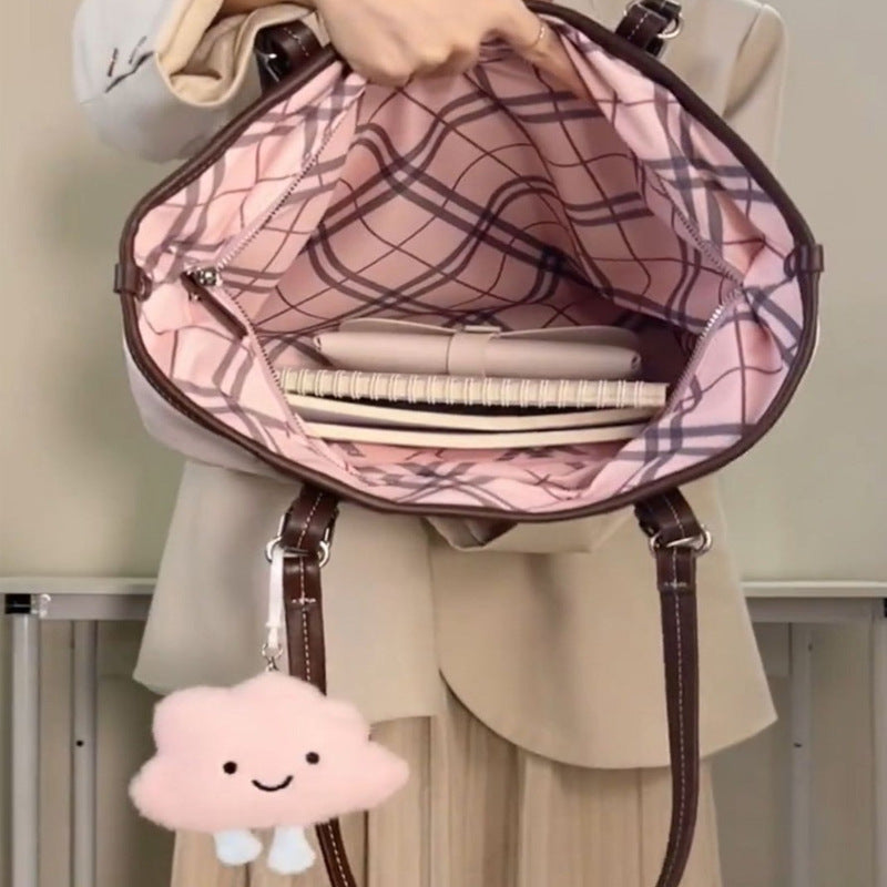 Vertical Urban Minimalist Tote | Signature Lady | Season Prestige