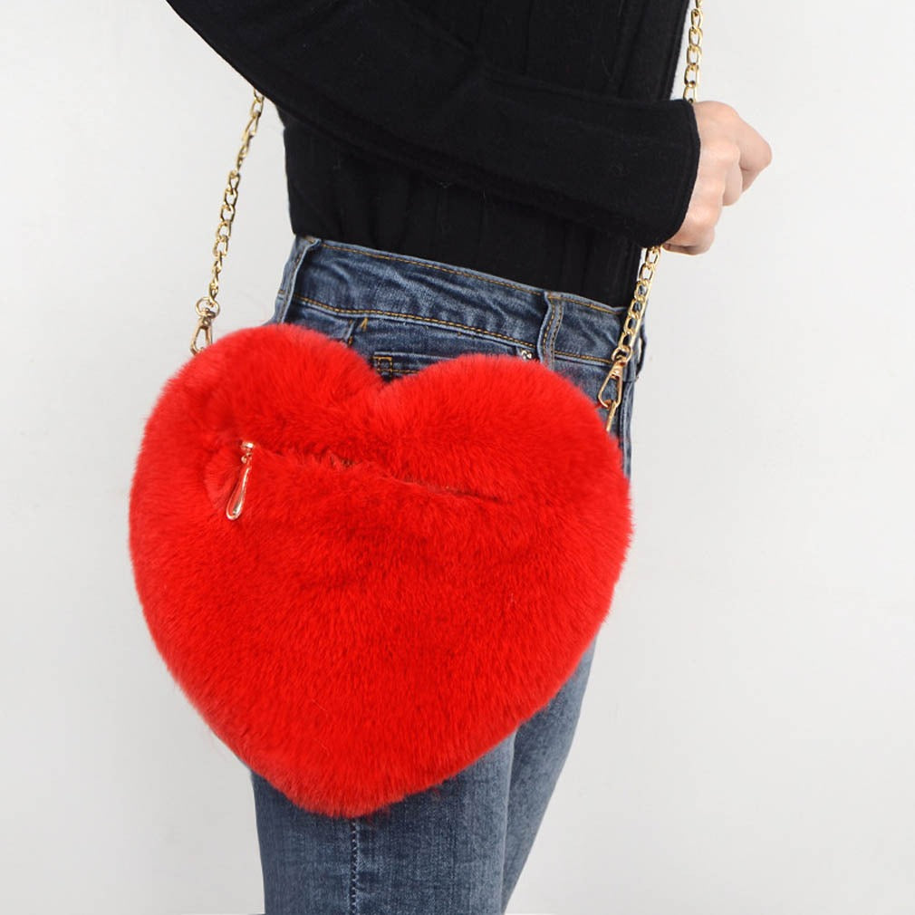 Women Plush Chain Shoulder Love Shaped party Bag Season Prestige