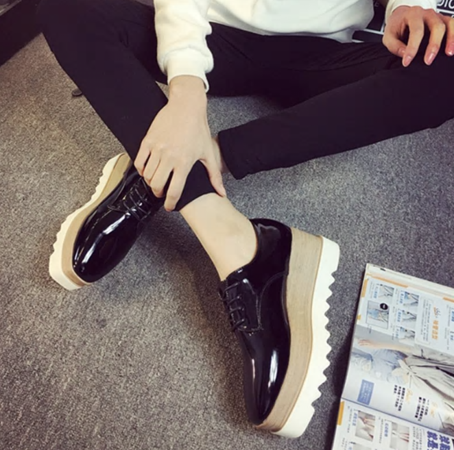 Women Lace-Up Loafers Platforms Style Shoes Season Prestige