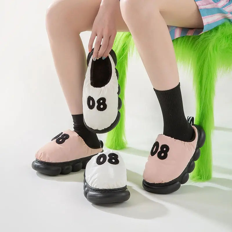 Season Prestige Comwarm Slippers: Cozy Comfort for All
