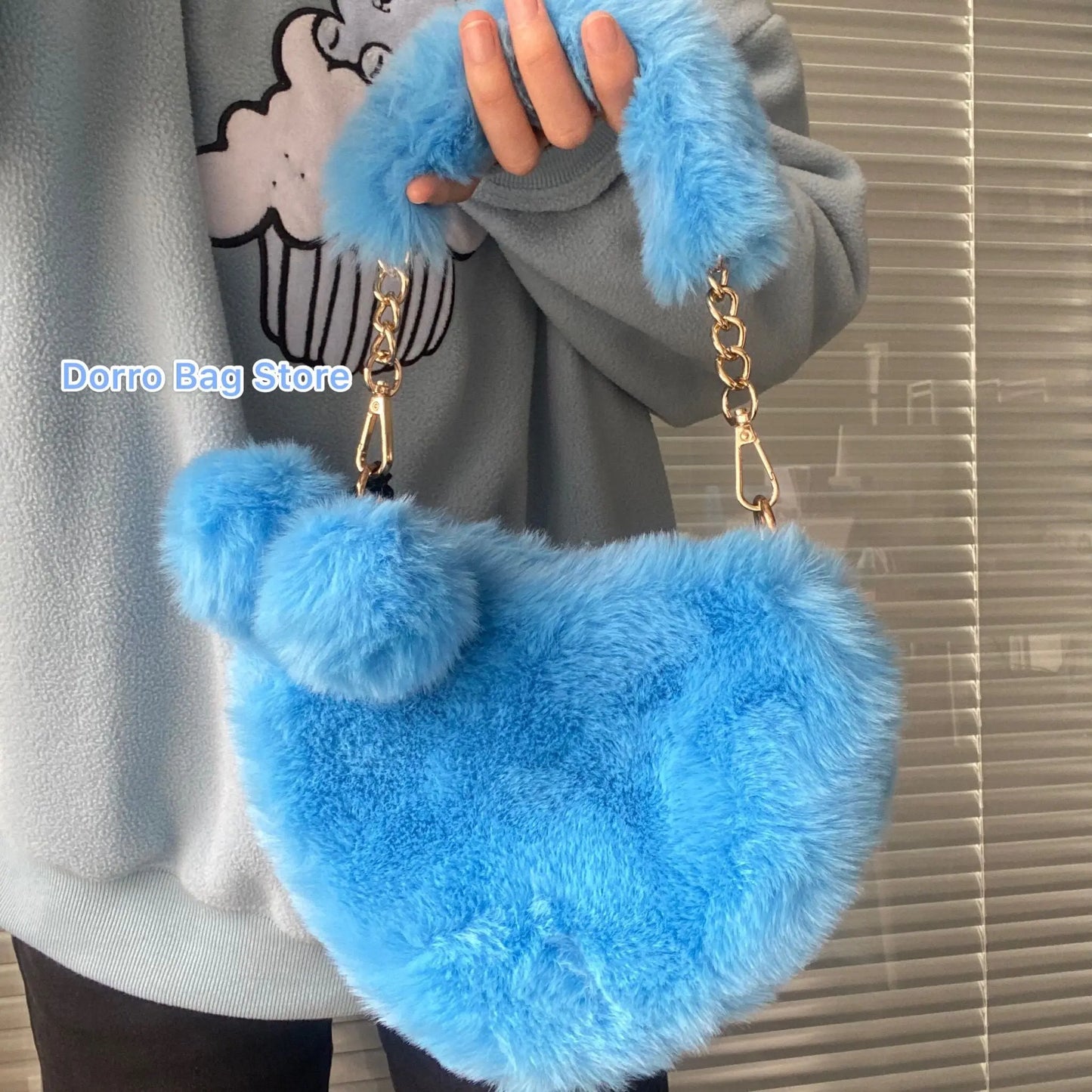 Ladies Heart Shaped Shoulder Bag - Season Prestige