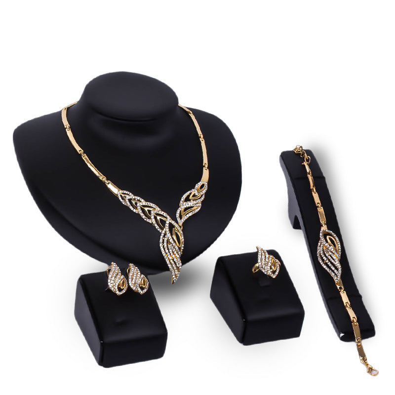 Gold Bridal Jewelry Set Season Prestige