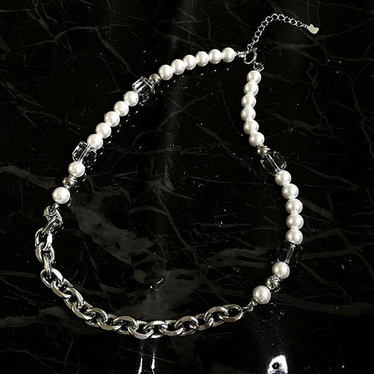 Industrial Pearl & Chain Necklace Season Prestige